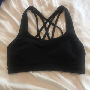 Lululemon sports bra size 6
